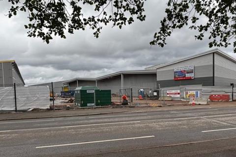 Warehouse to rent, Lichfield Rd Tamworth B79 7ET