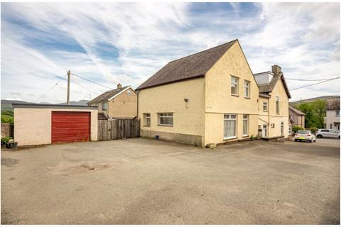 Healthcare facility for sale, Station Rd Caernarfon LL55 4BE