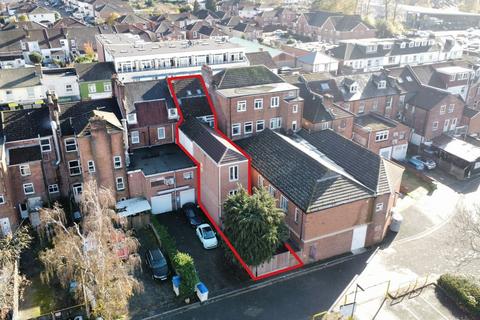 Retail property (high street) for sale, 30 Victoria Rd Southampton SO19 9DX