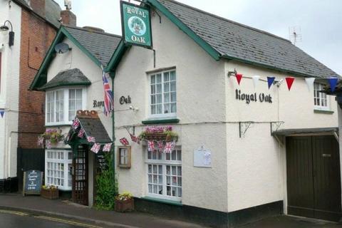 Pub for sale, High St Porlock TA24 8PS