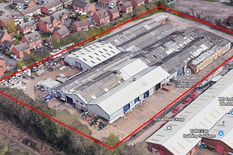 Land to rent, Holly Ln Walsall WS6 6GD