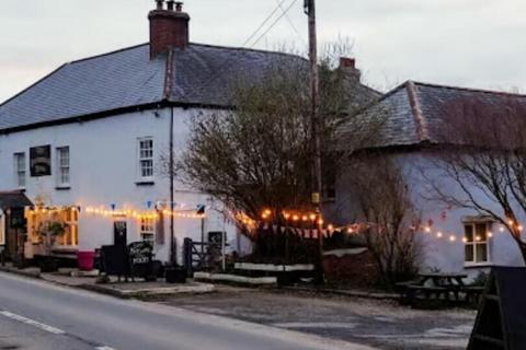 Pub for sale, Portsmouth Arms Burrington EX37 9ND