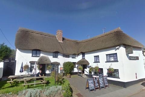 Pub for sale, Fore St North Tawton EX20 2ED