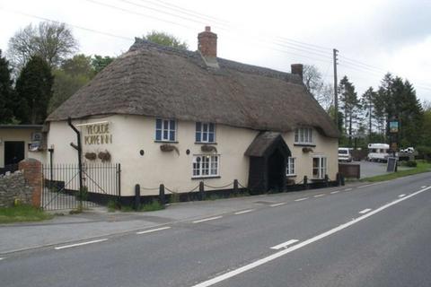 Pub to rent, Axminster Rd South Chard TA20 2NZ