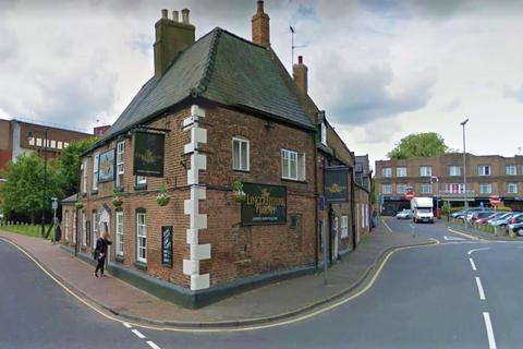 Pub for sale, 11 Double St Spalding PE11 2AA