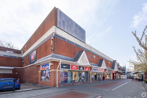 Property to rent, Gresley Row Lichfield WS13 6NF