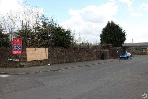 Distribution warehouse to rent, 44 Victoria St Accrington BB5 0PG