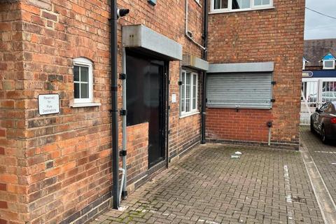 Retail property (high street) to rent, 1 Belwell Ln Sutton Coldfield B74 4AA
