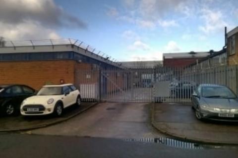Distribution warehouse to rent, Austin Way Birmingham B42 1DU