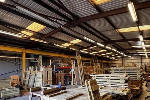 Warehouse to rent, Empire Clos Aldridge WS9 8UQ
