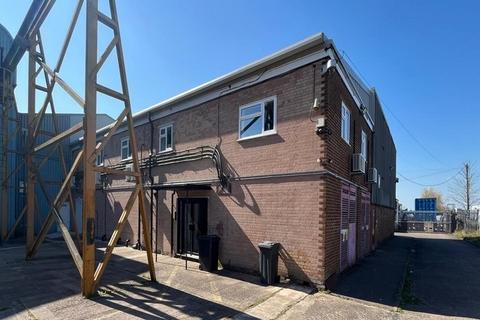 Industrial unit to rent, Westgate Aldridge WS9 8EX