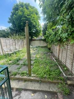 Retail property (high street) to rent, 271 Lillie Rd London SW6 7LL