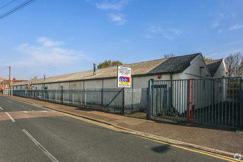 Warehouse to rent, 72 Norlington Rd London E10 6LA