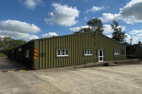 Industrial unit to rent, 1 Pinkney Park Malmesbury SN16 0NX