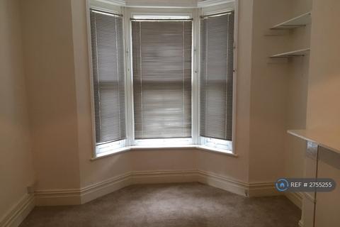 1 bedroom in a house share to rent, London Road West, Bath, BA1