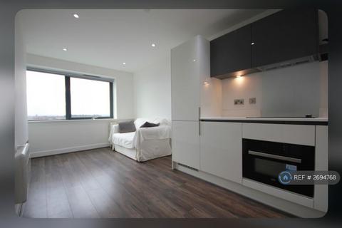 Studio to rent, Nexus Point, Birmingham, B24