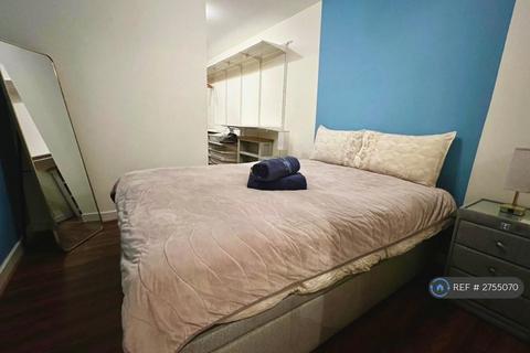 1 bedroom flat to rent, Field End Road, London, HA4