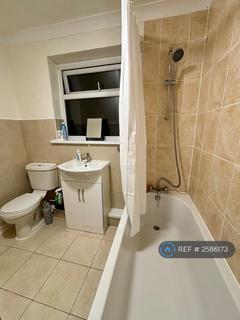 2 bedroom semi-detached house to rent, Swansea, Swansea, SA1
