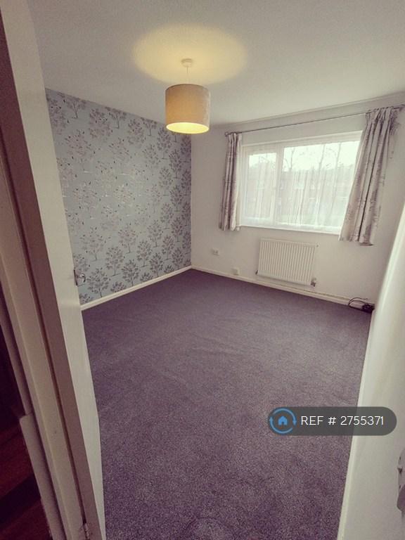 Bedroom #1