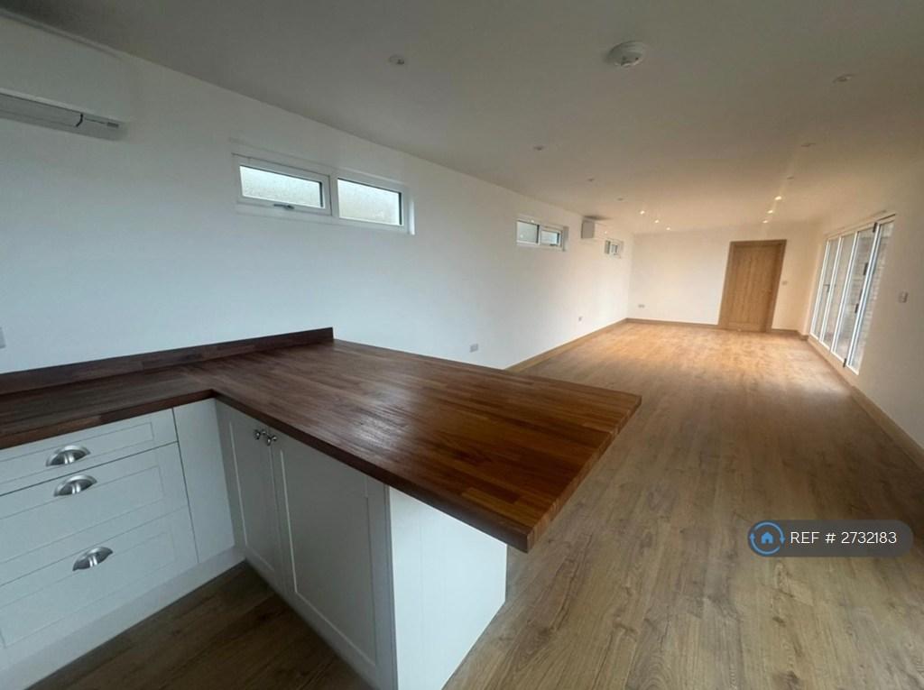 Kitchen 3