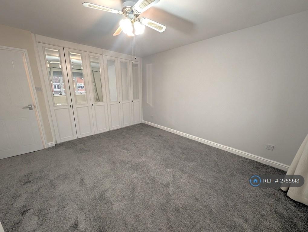 Ensuite Bedroom