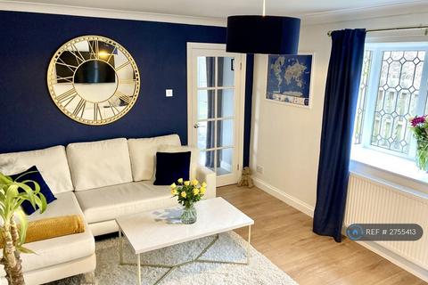 1 bedroom in a house share to rent, Woodside Park Avenue, Horsforth, Leeds, LS18