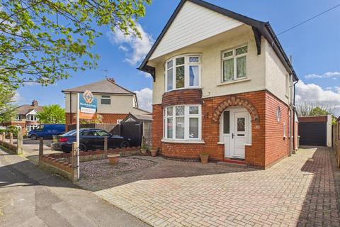 3 bedroom detached house for sale, Wellsprings Road, Longlevens, Gloucester