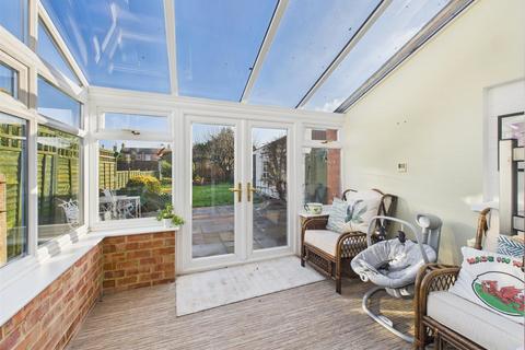3 bedroom detached house for sale, Wellsprings Road, Longlevens, Gloucester