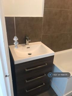 undefined, Whitestile Road, Brentford, TW8