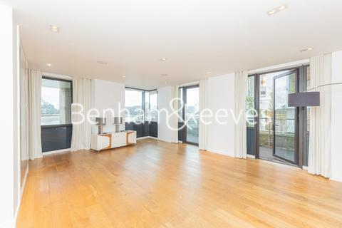 2 bedroom apartment to rent, Chelsea Wharf, Lots Road SW10