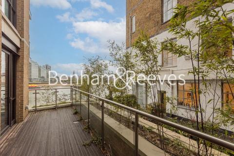 2 bedroom apartment to rent, Chelsea Wharf, Lots Road SW10