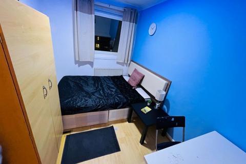 1 bedroom in a house share to rent, Ben Jonson Road