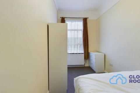 1 bedroom flat to rent, Woodgrange Road