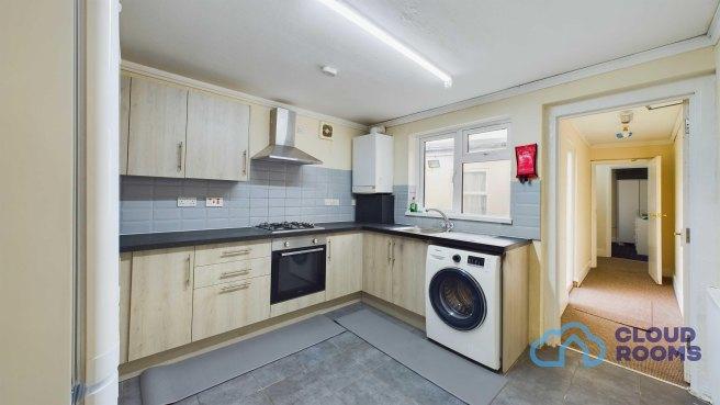 Woodgrange-road-e7-0ew-1022774