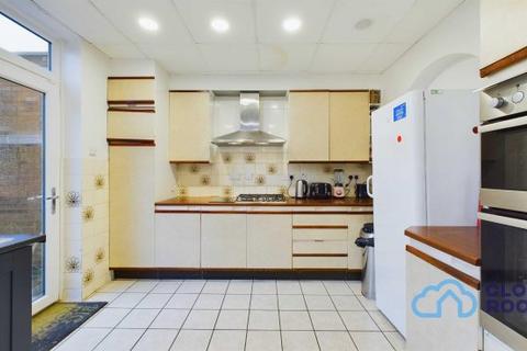 1 bedroom in a house share to rent, Delamere Road