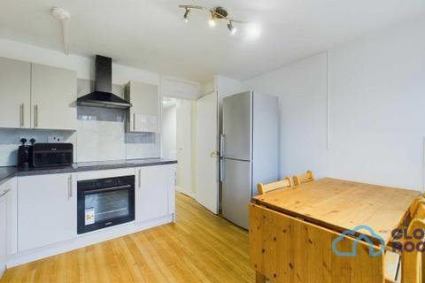 1 bedroom in a house share to rent, Shrewton Road