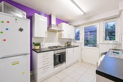 3 bedroom terraced house to rent, Sorrel Gardens, E6, Beckton, London, E6