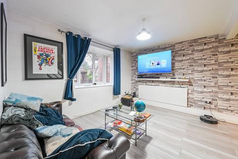 3 bedroom terraced house to rent, Sorrel Gardens, E6, Beckton, London, E6