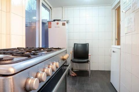 1 bedroom flat to rent, Alpha Grove