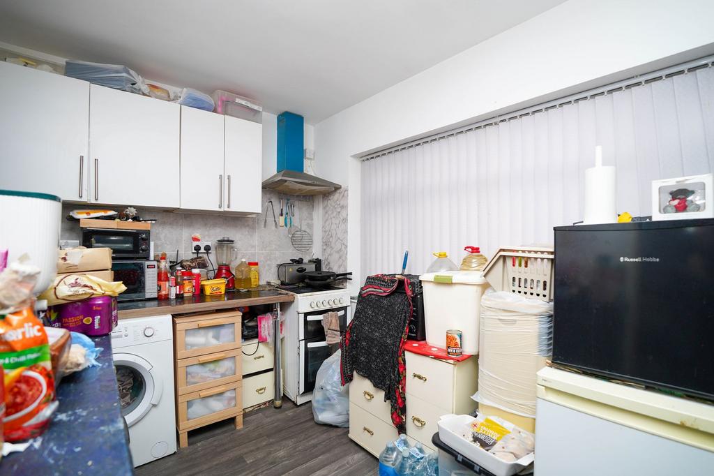 Flat 4 Kitchen