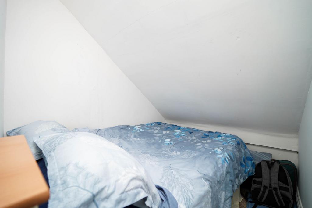 Flat 7 Bedroom