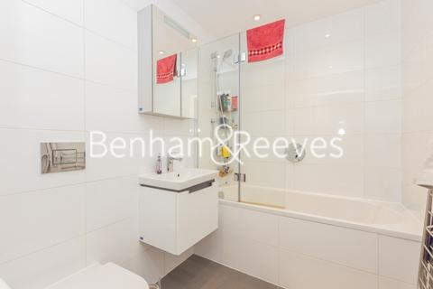 2 bedroom apartment to rent, Upper Richmond Road,  Hammersmith SW15