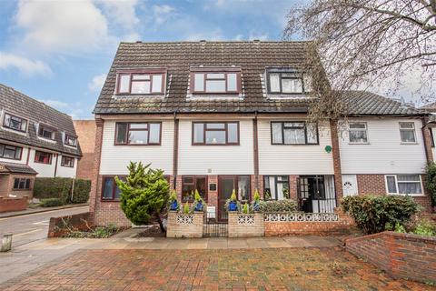 4 bedroom house for sale, Union Drive, Stepney Green