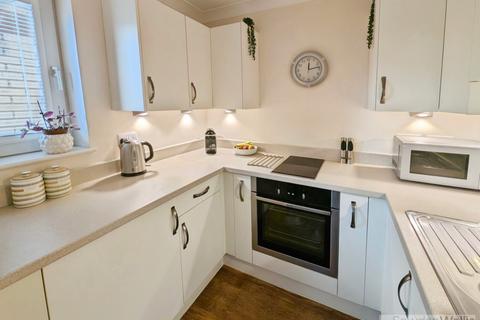 undefined, Newcomb Court, Stamford