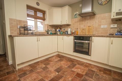 3 bedroom detached house for sale, Devonia Road, Oadby, Leicester, LE2
