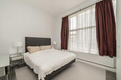 2 bedroom flat to rent, Arundel Gardens, London W11