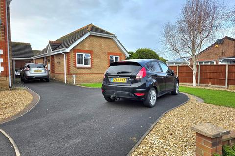 2 bedroom bungalow for sale, Spaxton Close, Burnham-on-Sea, Somerset, TA8