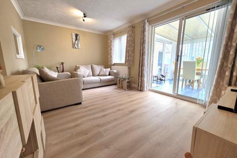 2 bedroom bungalow for sale, Spaxton Close, Burnham-on-Sea, Somerset, TA8