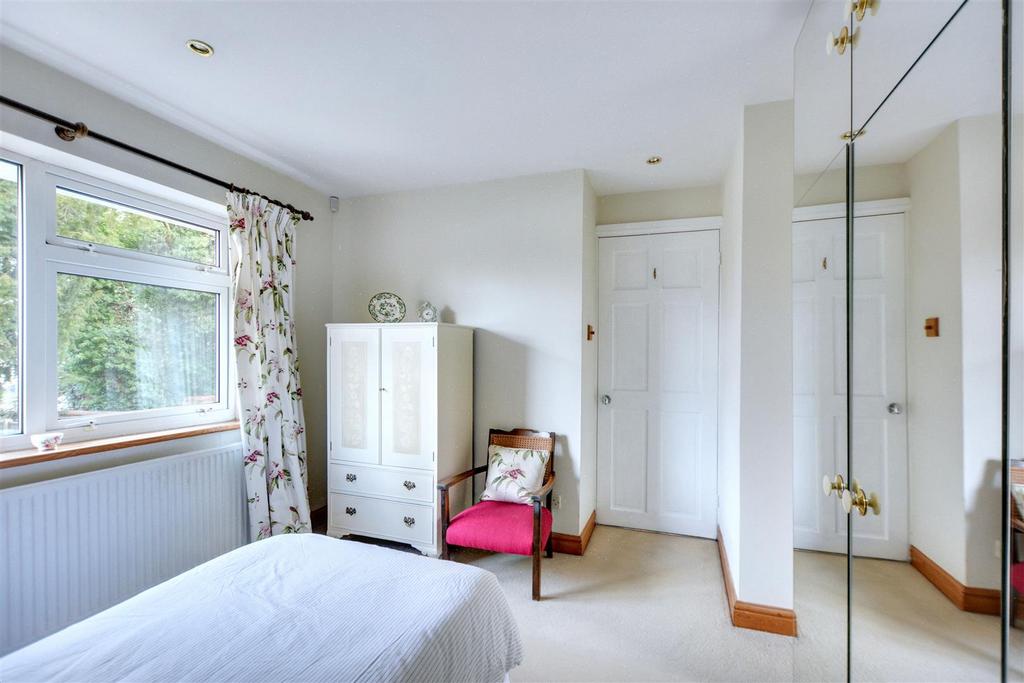 Bedroom 2 2.jpeg