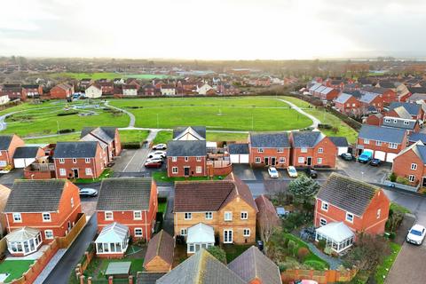 3 bedroom semi-detached house for sale, Thorndike Way, Burnham-on-Sea, Somerset, TA8